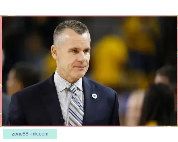 多诺万成接盘北卡罗莱纳大学男篮主帅 史蒂文斯主动放弃竞争